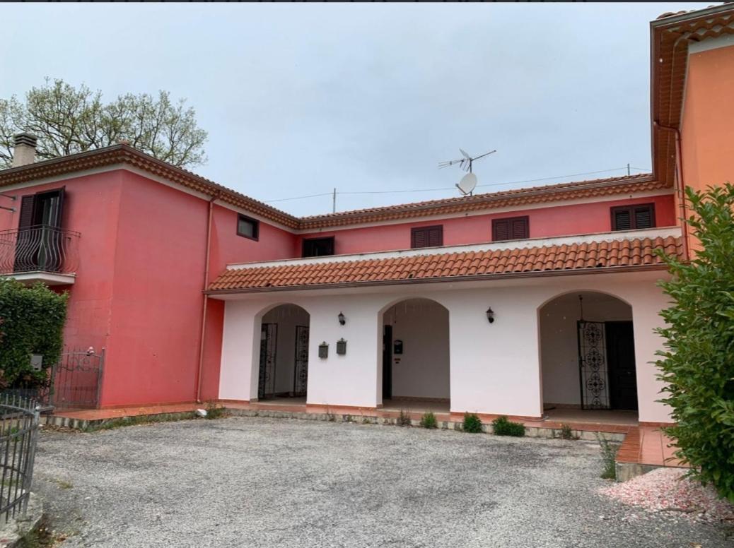 Appartamento Casa Luciana Santa Maria del Molise Esterno foto